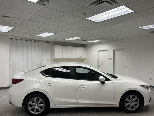 2014 Mazda Mazda3 i Sport