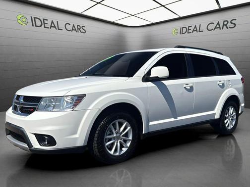 White 2014 Dodge Journey SXT
