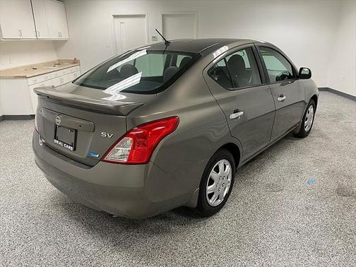 2013 Nissan Versa 1.6 S