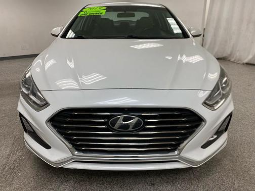 2019 Hyundai SONATA SE