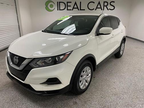 2020 Nissan Rogue Sport S