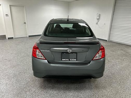 2018 Nissan Versa 1.6 S+
