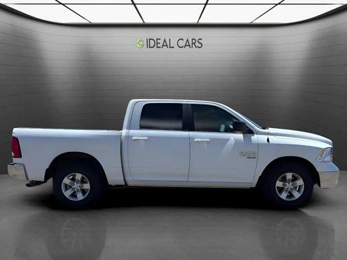 Bright White Clearcoat 2021 RAM 1500 Classic SLT