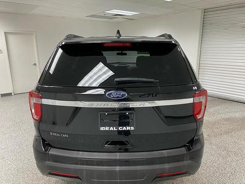 2018 Ford Explorer Base