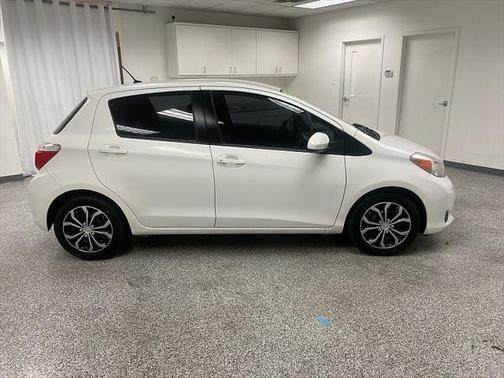 2012 Toyota Yaris LE