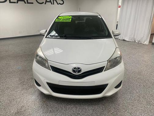2012 Toyota Yaris LE