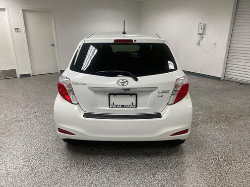 2012 Toyota Yaris LE