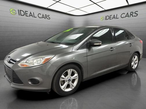 Sterling Gray Metallic 2014 Ford Focus SE