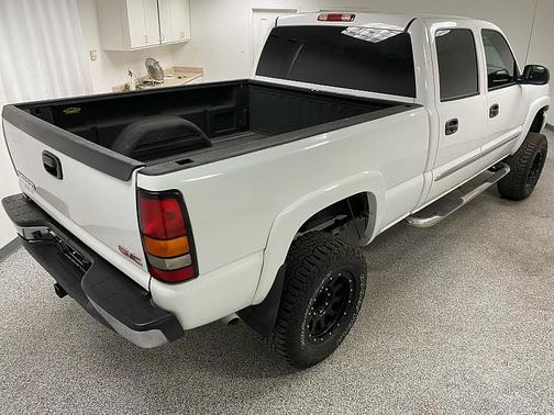 2005 GMC Sierra 1500 SLE HD Crew Cab