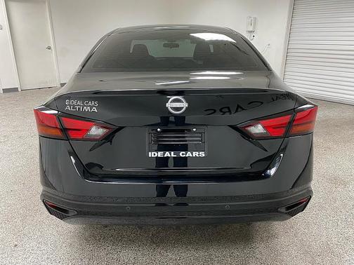 2024 Nissan Altima S FWD