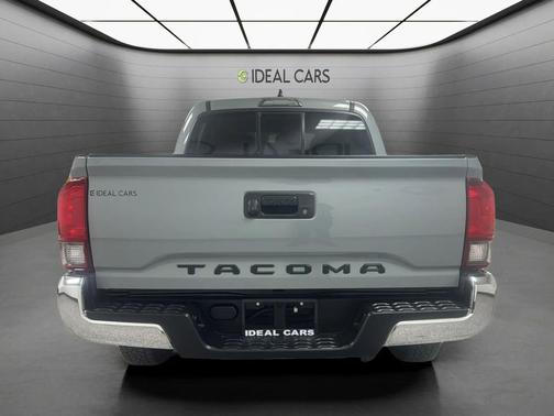 Cement 2020 Toyota Tacoma SR5