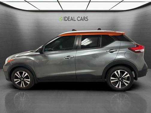 Gun Metallic 2020 Nissan Kicks SV