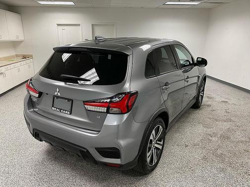 2021 Mitsubishi Outlander Sport 2.0 LE