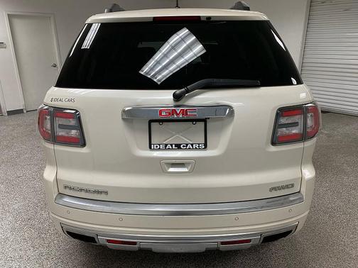 2015 GMC Acadia Denali