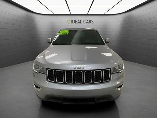 Billet Silver Metallic Clearcoat 2021 Jeep Grand Cherokee Laredo