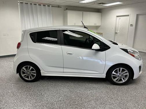 2014 Chevrolet Spark EV 1LT