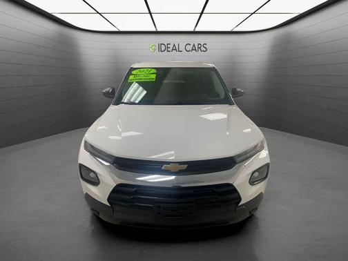 Summit White 2021 Chevrolet Trailblazer LS