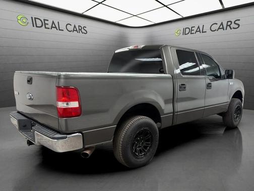 Dark Shadow Grey Clearcoat 2004 Ford F-150 XLT SuperCrew