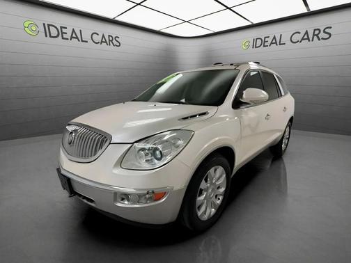 White Diamond Tricoat 2011 Buick Enclave 2XL