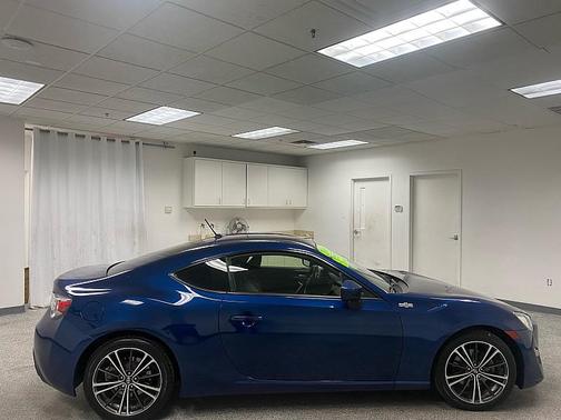 2013 Scion FR-S Base