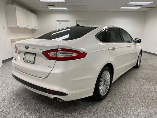2014 Ford Fusion Energi SE Luxury