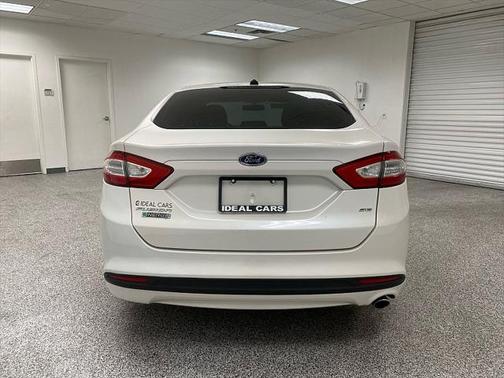 2014 Ford Fusion Energi SE Luxury