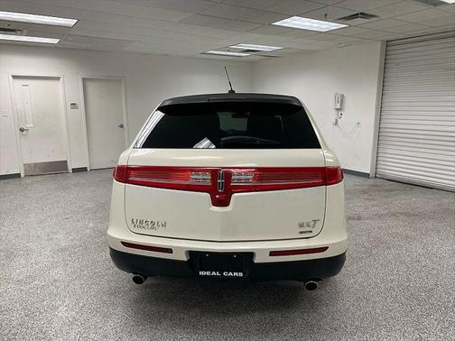 2013 Lincoln MKT EcoBoost