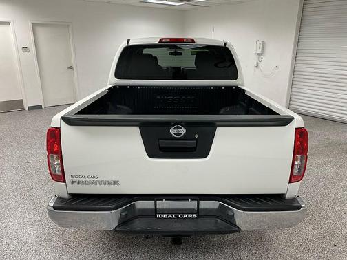 2016 Nissan Frontier S