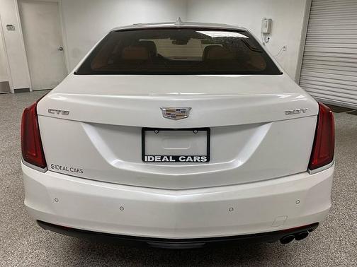 Crystal White Tricoat 2017 Cadillac CT6 2.0L Turbo Base