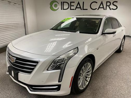 Crystal White Tricoat 2017 Cadillac CT6 2.0L Turbo Base