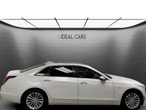 Crystal White Tricoat 2017 Cadillac CT6 2.0L Turbo Base