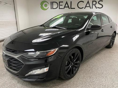 Mosaic Black Metallic 2020 Chevrolet Malibu FWD LT