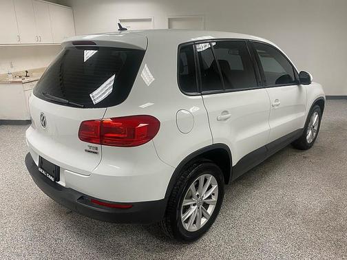 2018 Volkswagen Tiguan Limited 2.0T 4MOTION