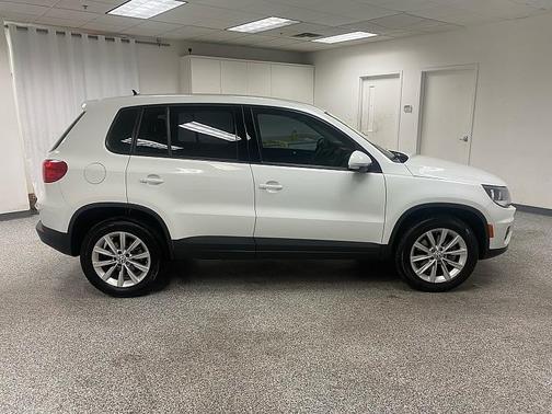 2018 Volkswagen Tiguan Limited 2.0T 4MOTION