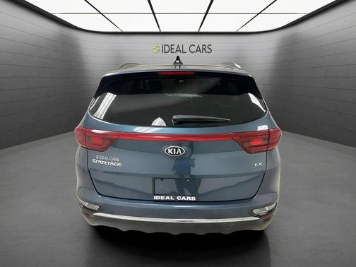 Pacific Blue 2022 Kia Sportage EX