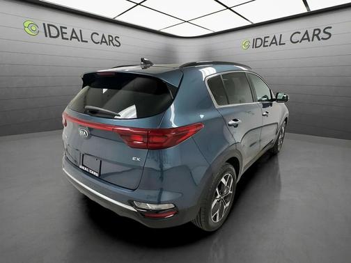 Pacific Blue 2022 Kia Sportage EX