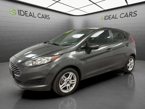 Magnetic Metallic 2019 Ford Fiesta SE