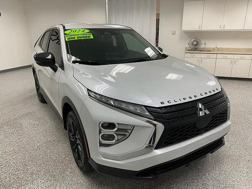 2024 Mitsubishi Eclipse Cross LE