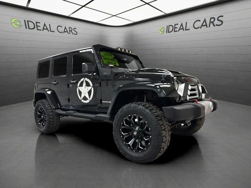 Black Clearcoat 2018 Jeep Wrangler JK Unlimited Sahara