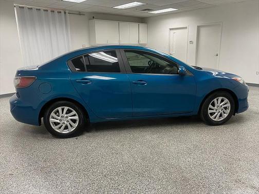 2012 Mazda Mazda3 i Touring