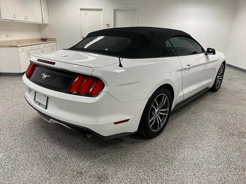2016 Ford Mustang EcoBoost Premium