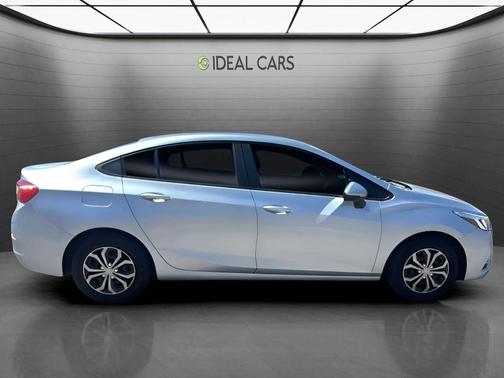 Arctic Blue Metallic 2017 Chevrolet Cruze LS