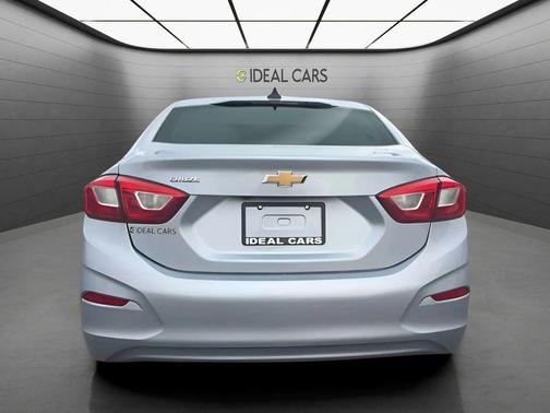 Arctic Blue Metallic 2017 Chevrolet Cruze LS