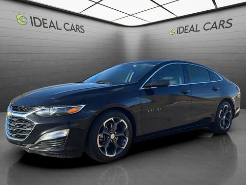 Mosaic Black Metallic 2023 Chevrolet Malibu FWD 1LT