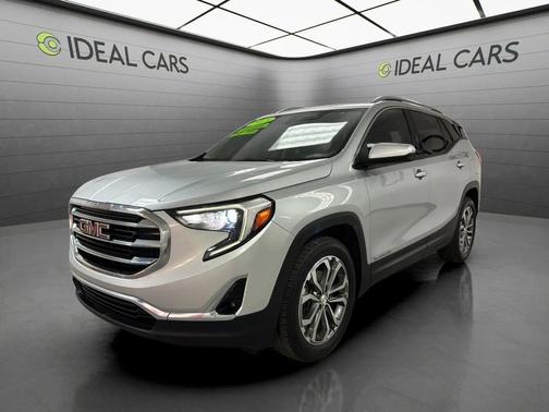 Quicksilver Metallic 2018 GMC Terrain SLT