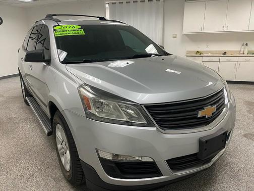 2016 Chevrolet Traverse LS