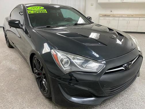 2014 Hyundai Genesis Coupe 2.0T R-Spec