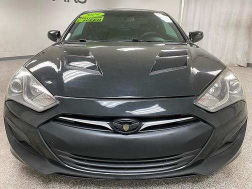 2014 Hyundai Genesis Coupe 2.0T R-Spec