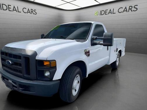 Oxford White Clearcoat 2009 Ford F-250 XL