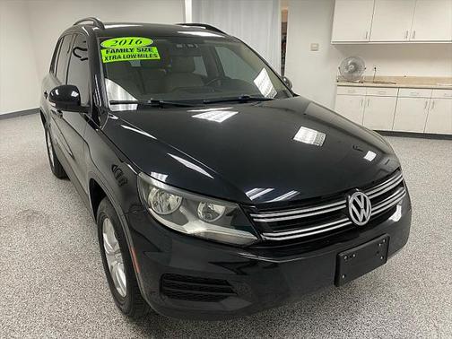 2016 Volkswagen Tiguan S